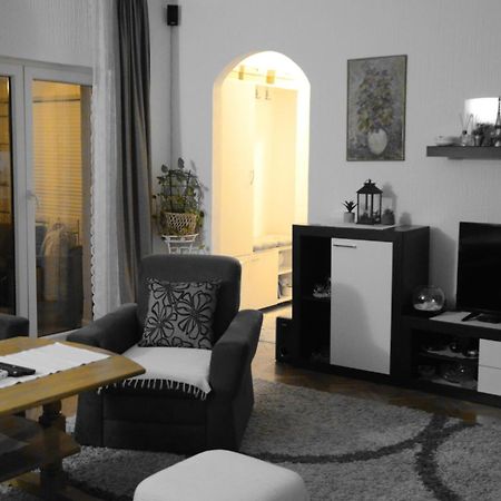Cerak Lux Apartamento Belgrado Exterior foto